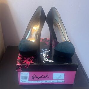 Cupid Black Velvet Women's Pumps